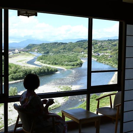 Yoshinotei Hotel Iida Luaran gambar